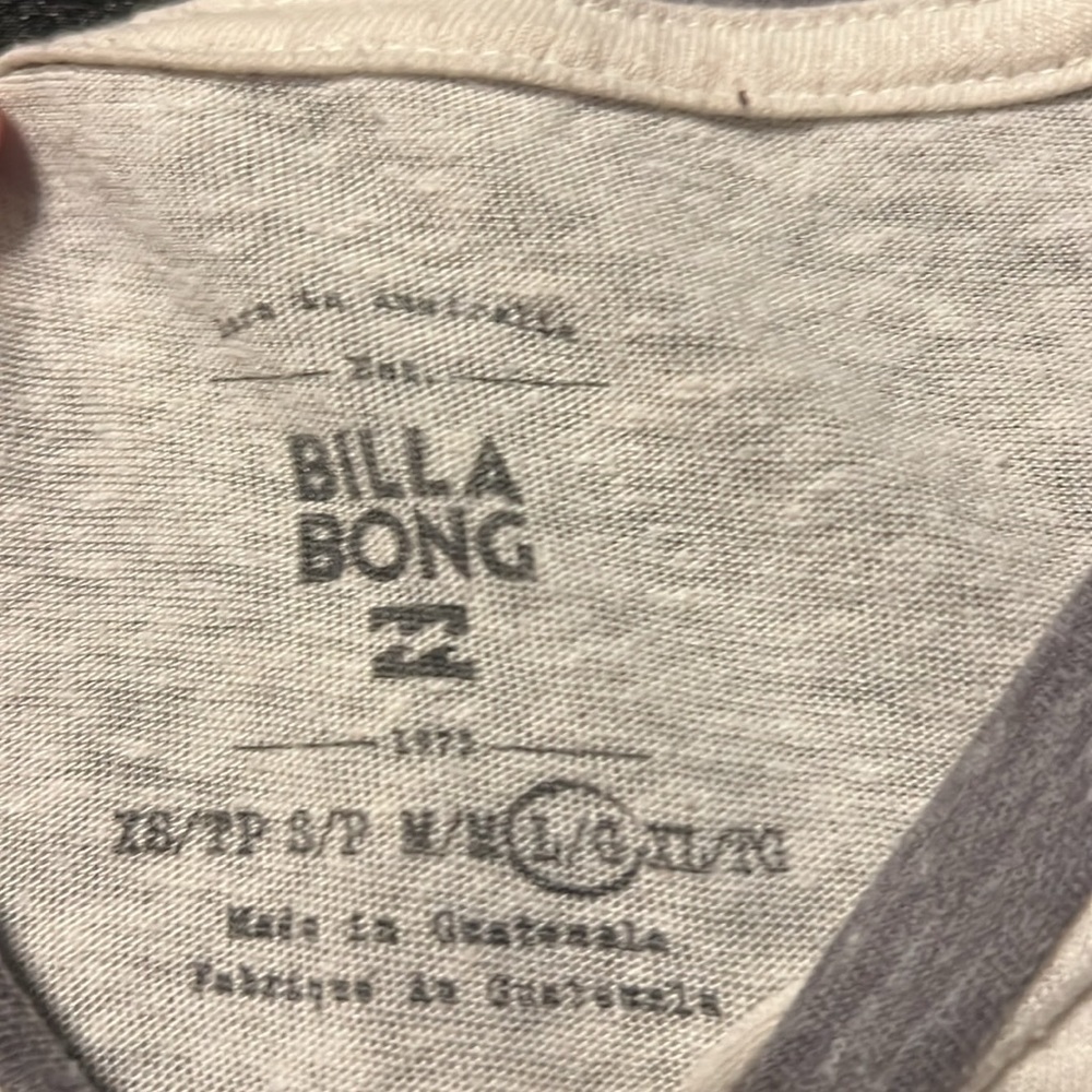 tee - Picture 2 of 2